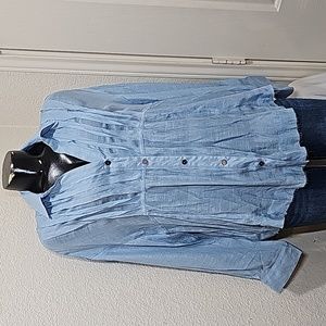 Listicle button-up Blouse